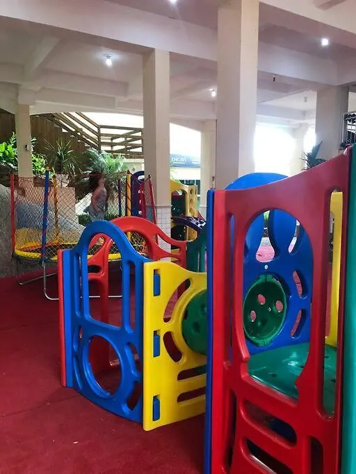 Apartamento 109-Alquiler Deptos Complejo Summerbeach Bombinhas Brasil